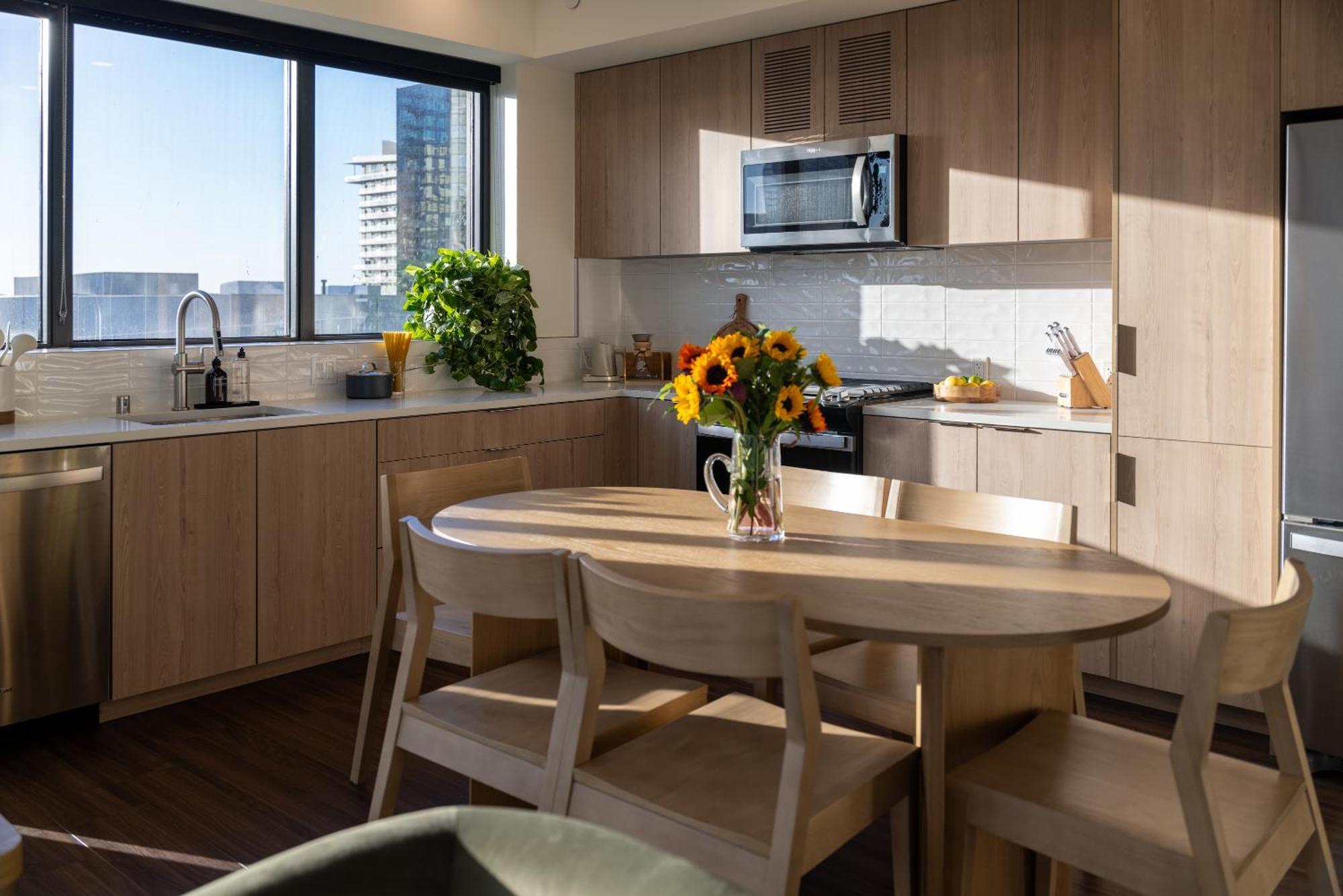 Kasa Little Italy Apartment